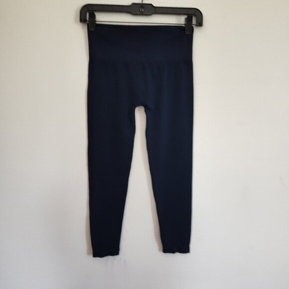 Ladies SZ S Inc Navy Blue Capri Leggings - Picture 1 of 3